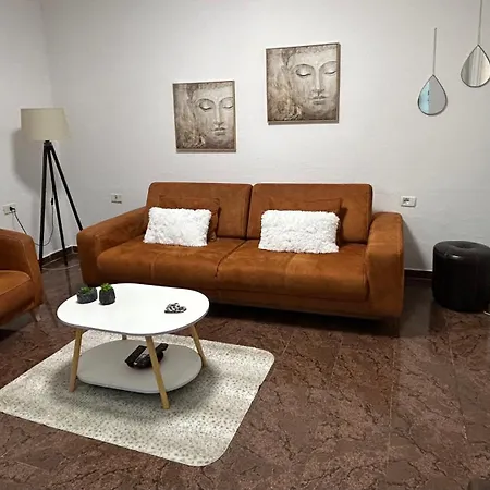 Apartment 6 Newbazaar *